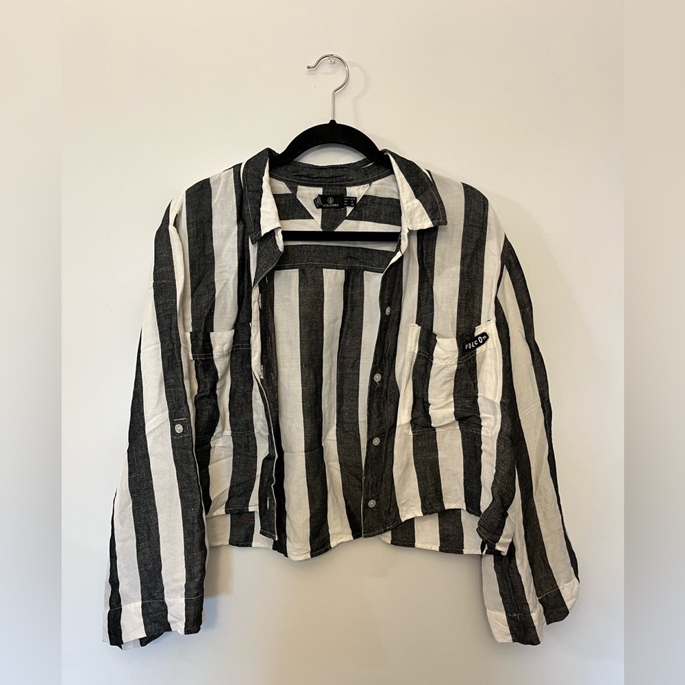 Striped cropped linen button up